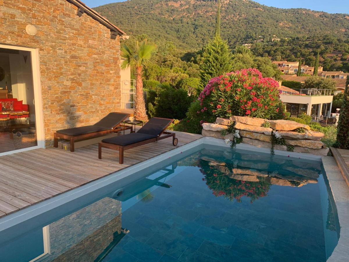 Villa Perla Saint-Tropez Cavalaire Sur Mer, 3-5 Chambres, Vue Mer, Piscine Chauffee Avril A Octobre Екстер'єр фото