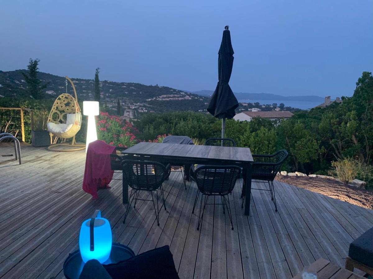 Villa Perla Saint-Tropez Cavalaire Sur Mer, 3-5 Chambres, Vue Mer, Piscine Chauffee Avril A Octobre Екстер'єр фото